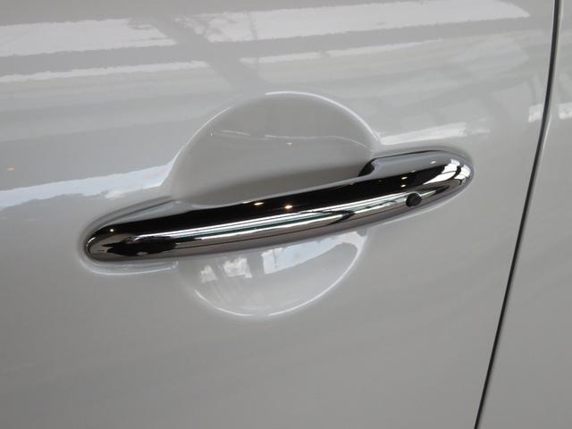 ＭＩＮＩ クーパーＤクロスオーバープレミアム＋Ｐクラシクトリム　ワンオーナー　禁煙車　ディーゼル車　パーキングアシスト　リヤビューカメラ　レーンキープアシスト　シートヒーター　障害物センサー　純正アロイホイール　フロントフォグランプ　ａｐｐｌｅ　ｃａｒｐｌａｙ（23枚目）