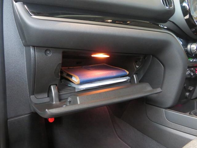 ＭＩＮＩ クーパーＤクロスオーバープレミアム＋Ｐクラシクトリム　ワンオーナー　禁煙車　ディーゼル車　パーキングアシスト　リヤビューカメラ　レーンキープアシスト　シートヒーター　障害物センサー　純正アロイホイール　フロントフォグランプ　ａｐｐｌｅ　ｃａｒｐｌａｙ（70枚目）