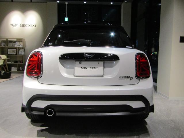 �C���^�[�l�b�g�ɂ͌f�ڂł��Ă��Ȃ��ԗ����������܂��B�݌Ɏԗ����L�x�ł��I���₢���킹�́A�O�O�V�W�|�U�O�S�W�|�W�O�W�O�i�����j�@�l�h�m�h��{�܂ŁI