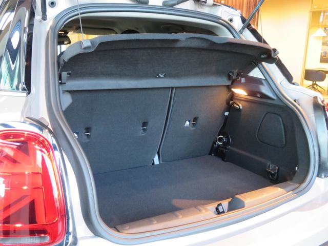 ���ÎԂɂ��ʏ�̃��[���̑��A�c���ݒ�^���[���������p���������܂��B�ڍׂȎc�������̂����k�����C�y�ɂO�O�V�W�|�U�O�S�W�|�W�O�W�O�i�����j�l�h�m�h��{�܂ł��A�����������I