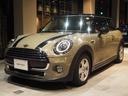 クーパーＤ　ディーゼル車　ワンオーナー　禁煙車　純正ナビ　リヤビューカメラ　パーキングアシスト　障害物センサー　オートライト　　ボンネットストライプ　フロントフォグランプ　純正アルミホイール（9枚目）