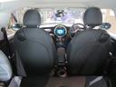 クーパーＤ　ディーゼル車　ワンオーナー　禁煙車　純正ナビ　リヤビューカメラ　パーキングアシスト　障害物センサー　オートライト　　ボンネットストライプ　フロントフォグランプ　純正アルミホイール（32枚目）
