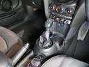 クーパーＤ　ディーゼル車　ワンオーナー　禁煙車　純正ナビ　リヤビューカメラ　パーキングアシスト　障害物センサー　オートライト　　ボンネットストライプ　フロントフォグランプ　純正アルミホイール（48枚目）