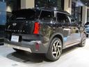 ＭＩＮＩ カントリーマンＤ　フェイバリット・トリム　ワンオーナー　禁煙車　ディーゼル車　全方位カメラ　パーキングアシスト　ヘッドアップディスプレイ　内蔵型ドライブレコーダー　シートヒーター　純正ナビ　アップルカープレイ　電動フロントシート（7枚目）