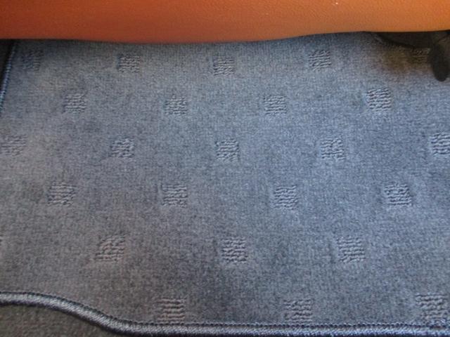 ���ÎԂ��������炱���Ԃ��Y��ɂ��鎖�ɑS�͂𒍂��܂��B�N���[�j���O���烁���e�i���X�E�J�X�^���܂Ő��ӂ������Ă������v���܂��B