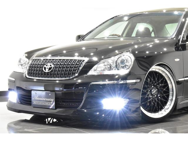クラウンマジェスタ Ｃタイプ　Ｆパッケージ　後期モデル／黒革シート／サンルーフ／新品エアサスコントローラー／新品２０インチタイヤホイール／新品フルエアロ／新品ＬＥＤフォグ／新品インストルメントウッドパネル／ＨＤＤ／Ｂカメラ／ＥＴＣ／スマートキー（39枚目）