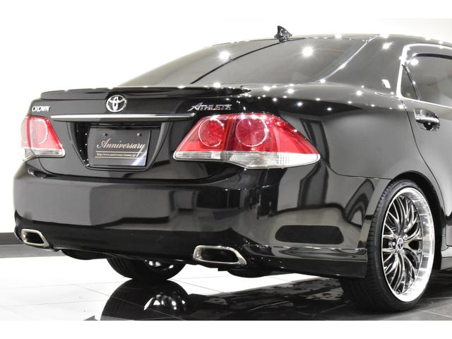 クラウン アスリート　後期モデル／黒革エアーシート／新品フルタップ車高調／新品２０インチタイヤホイール／新品エアロ／新品ＬＥＤフォグ／ＨＤＤマルチ／フルセグ／Ｂｌｕｅｔｏｏｔｈ／バックカメラ／ビルトインＥＴＣ／スマートキー（9枚目）