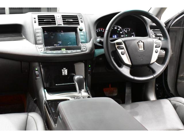 クラウン アスリート　後期モデル／黒革エアーシート／新品フルタップ車高調／新品２０インチタイヤホイール／新品エアロ／新品ＬＥＤフォグ／ＨＤＤマルチ／フルセグ／Ｂｌｕｅｔｏｏｔｈ／バックカメラ／ビルトインＥＴＣ／スマートキー（12枚目）