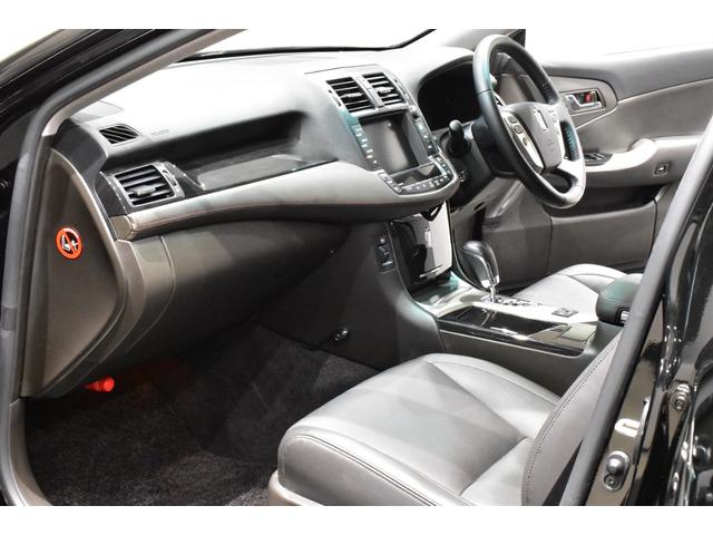 クラウン アスリート　後期モデル／黒革エアーシート／新品フルタップ車高調／新品２０インチタイヤホイール／新品エアロ／新品ＬＥＤフォグ／ＨＤＤマルチ／フルセグ／Ｂｌｕｅｔｏｏｔｈ／バックカメラ／ビルトインＥＴＣ／スマートキー（14枚目）