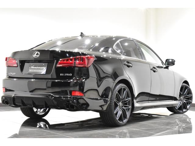 IS IS250 後期モデル/新品ブラックレザーシートカバー/Bluetooth/フルセグ/Bカメラ/新品20インチタイヤホイール/新品スピンドルエアロ/新品フルLEDヘッド/新品フルLEDテール/前後流れるウインカー(3枚目)