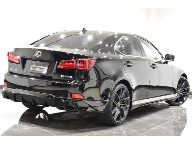 IS IS250 後期モデル/新品ブラックレザーシートカバー/Bluetooth/フルセグ/Bカメラ/新品20インチタイヤホイール/新品スピンドルエアロ/新品フルLEDヘッド/新品フルLEDテール/前後流れるウインカー(42枚目)