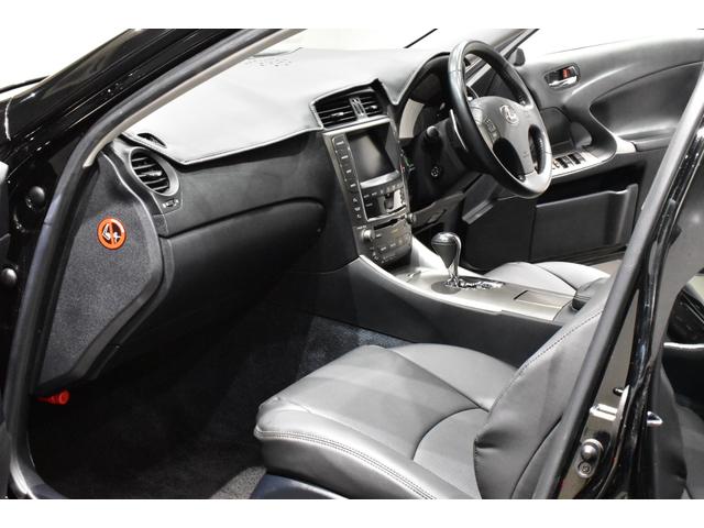 IS IS250 後期モデル/新品ブラックレザーシートカバー/Bluetooth/フルセグ/Bカメラ/新品20インチタイヤホイール/新品スピンドルエアロ/新品フルLEDヘッド/新品フルLEDテール/前後流れるウインカー(53枚目)