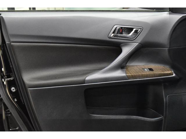 マークＸ ２５０Ｇ　後期モデル／ＲＤＳ仕様／新品ブラックレザーシート／新品２０インチタイヤホイール／新品エアロ／新品３眼ＬＥＤヘッド／新品ＬＥＤテール／前後流れるウインカー／ナビＴＶ／Ｂｌｕｅｔｏｏｔｈ／Ｂカメラ／ＥＴＣ（77枚目）