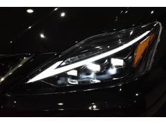 ☆ＬＥＤファイバーヘッドライト（流れるウインカー付）装備車！【ＬＥＤファイバーヘッドライトはハロゲンライトに比べ夜間の視認性にとても優れており、快適かつ安全なカーライフをお楽しみ頂けると思います！】☆ 2