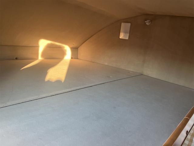 キャリイトラック 　キャンピングカー　ＡＴ　バックカメラ　タープ　ソラーパネル　梯子　ナビ　ＡＭ／ＦＭ　ＡＵＸ　パワーステアリング　エアコン（23枚目）