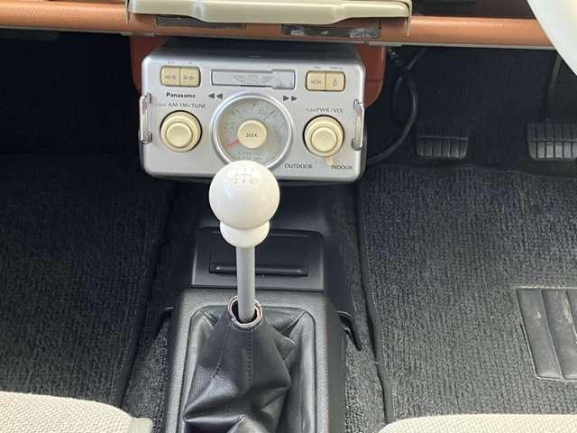 パオ キャンバストップ　純正オーディオ　ＥＴＣ　　５速ミッション車　ホロ張り替済み　車検整備付　走行６５０００Ｋｍ　ガソリン車　ルーフレール　レトロパネル　オレンジ（8枚目）