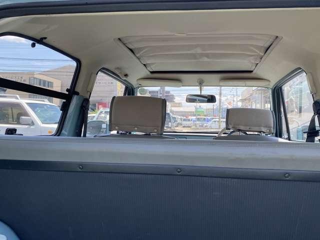 パオ キャンバストップ　社外オーディオ　車検整備付　走行９６０００Ｋｍ　オートマ　ライトブルー　ガソリン車　レトロパネル　整備付　キャンバストップ（12枚目）