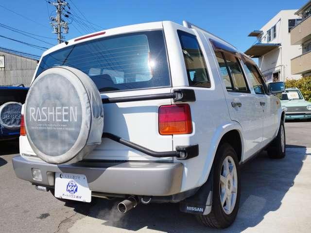 ラシーン ft タイプII 4WD 車検整備付 走行124000Km 4速オートマ ホワイト Wエアバッグ ABS ルーフレール 背面タイヤ レトロパネル ガソリン車(6枚目)