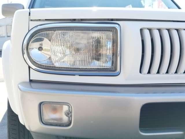 ラシーン ft タイプII 4WD 車検整備付 走行124000Km 4速オートマ ホワイト Wエアバッグ ABS ルーフレール 背面タイヤ レトロパネル ガソリン車(14枚目)