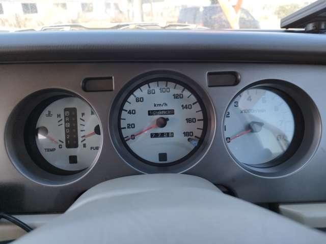 ラシーン ft タイプII 4WD 車検整備付 走行124000Km 4速オートマ ホワイト Wエアバッグ ABS ルーフレール 背面タイヤ レトロパネル ガソリン車(24枚目)