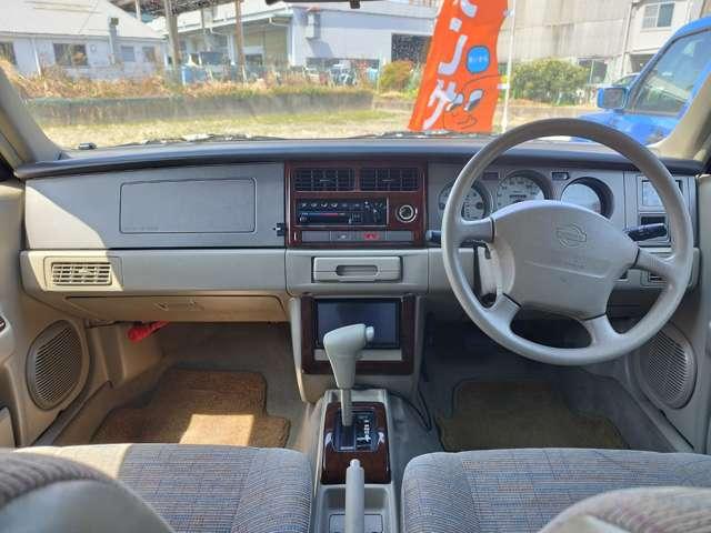 ラシーン タイプII 4WD キーレス カーナビ ETC 車検整備付 パワステ 新品タイヤ ラック ドライブレコーダー サンドベージュ 4速オートマ ルーフレール レトロパネル(19枚目)