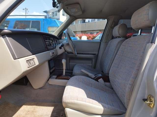 ラシーン タイプII 4WD キーレス カーナビ ETC 車検整備付 パワステ 新品タイヤ ラック ドライブレコーダー サンドベージュ 4速オートマ ルーフレール レトロパネル(29枚目)