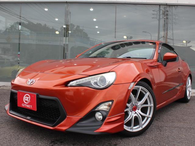 ８６ ＧＴ　ＲＡＹＳ製グラムライツ１８インチアルミ　ＴＲＤフロントエアロ　フジツボマフラー　ＢＬＩＴＺ車高調　純正ナビＴＶ　バックカメラ　ＥＴＣ　ミラー型ドラレコ　スーパーキャットレーダー　タワーバー（20枚目）