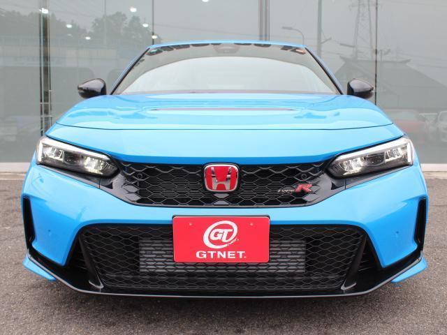 シビック タイプR レーシングブラックパッケージ ワンオーナー ホンダセンシング 純正ナビ フルセグ バックカメラ ETC2.0 純正19インチアルミ ブレンボキャリパー ワイヤレス充電 LEDヘッドライト(13枚目)