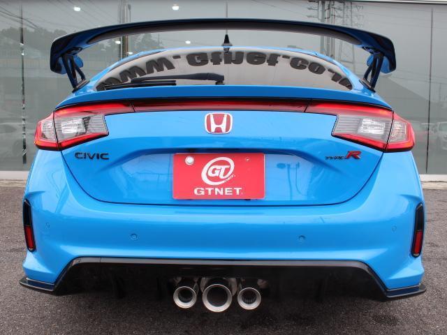 シビック タイプR レーシングブラックパッケージ ワンオーナー ホンダセンシング 純正ナビ フルセグ バックカメラ ETC2.0 純正19インチアルミ ブレンボキャリパー ワイヤレス充電 LEDヘッドライト(14枚目)