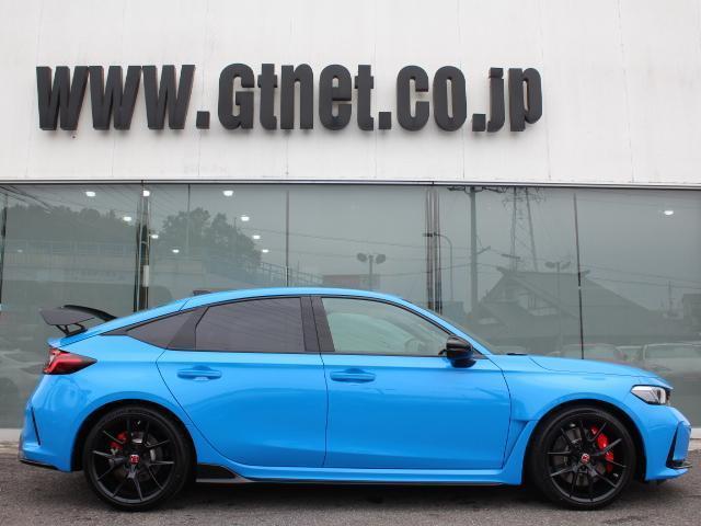 シビック タイプR レーシングブラックパッケージ ワンオーナー ホンダセンシング 純正ナビ フルセグ バックカメラ ETC2.0 純正19インチアルミ ブレンボキャリパー ワイヤレス充電 LEDヘッドライト(15枚目)