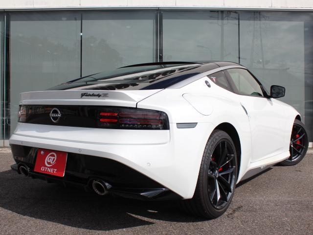 フェアレディZ バージョンST 純正19インチアルミ 前後ドラレコ 純正ナビ フルセグ バックカメラ ETC2.0 ハーフレザーシート パワーシート シートヒーター BOSEサウンド LEDヘッドライト(3枚目)