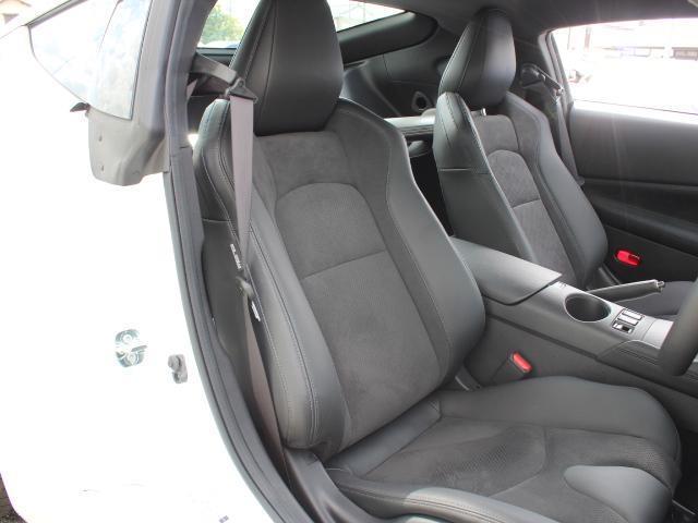 フェアレディZ バージョンST 純正19インチアルミ 前後ドラレコ 純正ナビ フルセグ バックカメラ ETC2.0 ハーフレザーシート パワーシート シートヒーター BOSEサウンド LEDヘッドライト(5枚目)