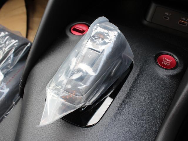 フェアレディZ NISMO NISMO製19アルミ 純正フルエアロ 純正RECAROハーフレザーシート 曙レッドキャリパー 純正ナビ フルセグ バックカメラ ETC 純正3連メーター パドルシフト クルコン LKA BSM(8枚目)