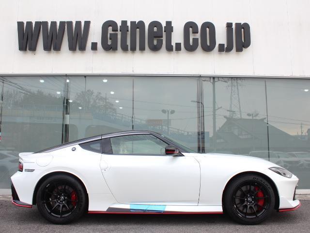 フェアレディZ NISMO NISMO製19アルミ 純正フルエアロ 純正RECAROハーフレザーシート 曙レッドキャリパー 純正ナビ フルセグ バックカメラ ETC 純正3連メーター パドルシフト クルコン LKA BSM(14枚目)