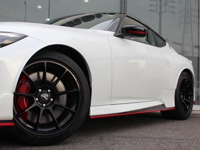 フェアレディZ NISMO NISMO製19アルミ 純正フルエアロ 純正RECAROハーフレザーシート 曙レッドキャリパー 純正ナビ フルセグ バックカメラ ETC 純正3連メーター パドルシフト クルコン LKA BSM(16枚目)