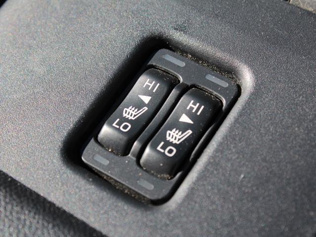 ＧＲ８６ ＲＺ　ＧＲＯＷダウンサス　運転席ＢＲＩＤＥフルバケ　ＷＯＲＫ製１８インチアルミ　ＭＯＭＯステアリング　ワークスベル　ＡＴＯＴＯディスプレイオーディオ　クルコン　シートヒーター　ＥＴＣ　ＬＥＤヘッドライト（11枚目）