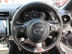 �ǣԣΣţԤǤϤ����ͤμ�˰��ֿ����ϥ�ɥ롦���եȼ�����ä˸������ƻ������ԤäƤ���ޤ��� 7