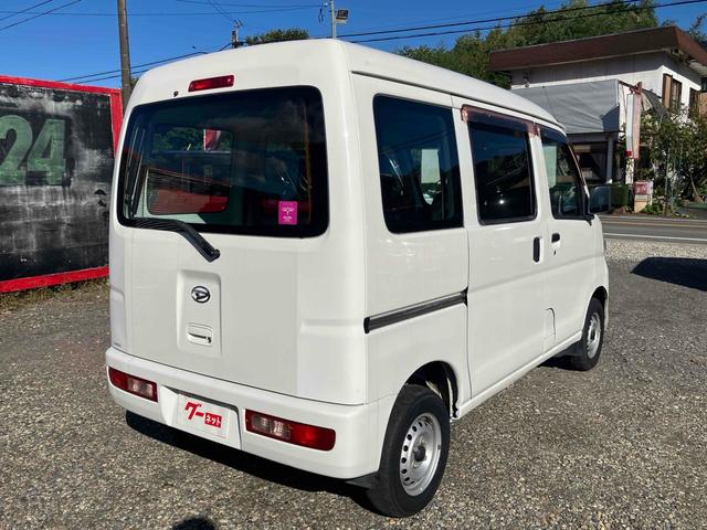 ハイゼットカーゴ スペシャル　軽バン　ＡＴ　ナビ　ＴＶ　両側スライドドア　キーレスエントリー　エアコン　運転席エアバッグ　助手席エアバッグ　ＣＤ　ＵＳＢ（15枚目）