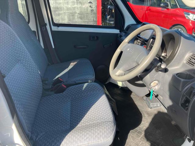 ハイゼットカーゴ スペシャル　軽バン　ＡＴ　ナビ　ＴＶ　両側スライドドア　キーレスエントリー　エアコン　運転席エアバッグ　助手席エアバッグ　ＣＤ　ＵＳＢ（32枚目）