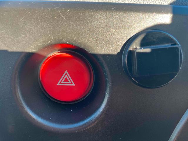 ハイゼットカーゴ スペシャル　軽バン　ＡＴ　ナビ　ＴＶ　両側スライドドア　キーレスエントリー　エアコン　運転席エアバッグ　助手席エアバッグ　ＣＤ　ＵＳＢ（35枚目）