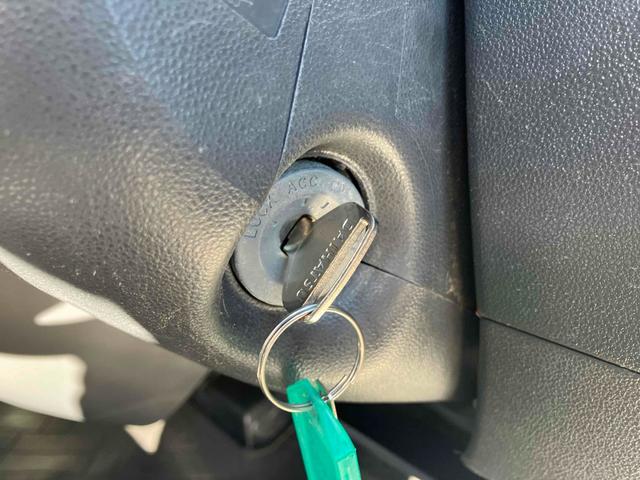 ハイゼットカーゴ スペシャル　軽バン　ＡＴ　ナビ　ＴＶ　両側スライドドア　キーレスエントリー　エアコン　運転席エアバッグ　助手席エアバッグ　ＣＤ　ＵＳＢ（38枚目）