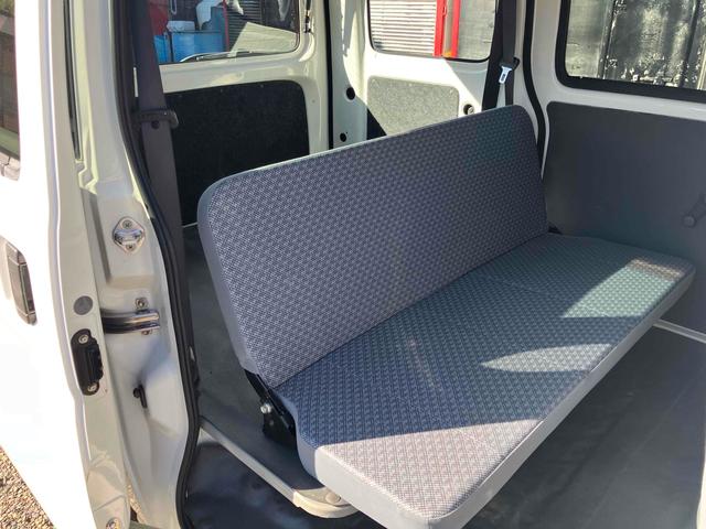 ハイゼットカーゴ スペシャル　軽バン　ＡＴ　ナビ　ＴＶ　両側スライドドア　キーレスエントリー　エアコン　運転席エアバッグ　助手席エアバッグ　ＣＤ　ＵＳＢ（39枚目）