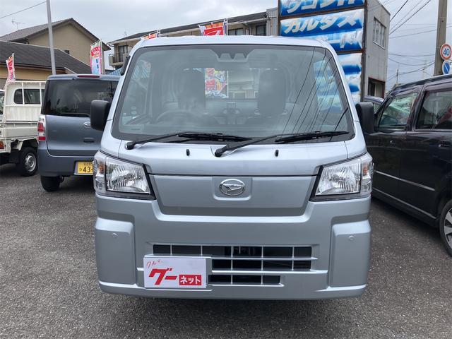 ハイゼットトラック スタンダード　スマートアシスト　５速ミッション車　アイドリングストップ　エアコン　パワステ　ラジオ　届出済未使用車　三方開　禁煙車　オートライト　Ｗエアバッグ　ＡＢＳ（2枚目）
