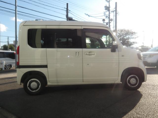 N-VAN+スタイル ファン・ターボホンダセンシング 純正8インチナビ/フルセグTV/バックカメラ/デジタルインナーミラー/クルーズコントロール/LKA/ホンダセンシング/ターボ/プッシュスタート/スマートキー/4WD(4枚目)