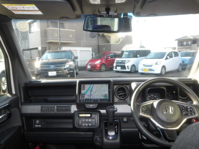 N-VAN+スタイル ファン・ターボホンダセンシング 純正8インチナビ/フルセグTV/バックカメラ/デジタルインナーミラー/クルーズコントロール/LKA/ホンダセンシング/ターボ/プッシュスタート/スマートキー/4WD(12枚目)