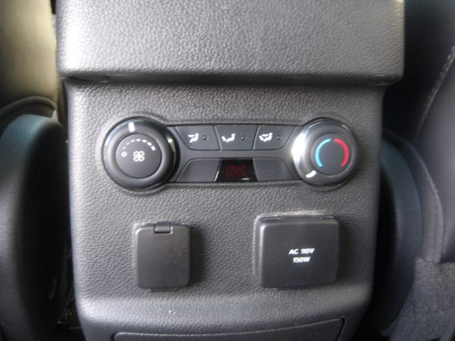 エクスプローラー リミテッド　１オーナー／パノラマサンルーフ／黒革シート／ＥＴＣ／シートクーラー＆ヒーター／パワーリアゲート／電動格納サードシート／リアモニター／フロント・サイド・バックカメラ（35枚目）