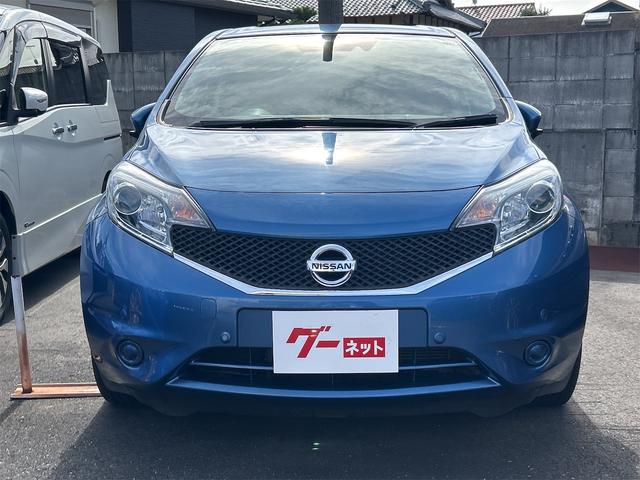 ノート Ｘ　ＤＩＧ－Ｓ　Ｖセレクション＋セーフティ　全周囲カメラ　ナビ　ＴＶ　クリアランスソナー　レーンアシスト　衝突被害軽減システム　オートライト　スマートキー　アイドリングストップ　電動格納ミラー　ＣＶＴ　盗難防止システム　衝突安全ボディ　ＡＢＳ（3枚目）