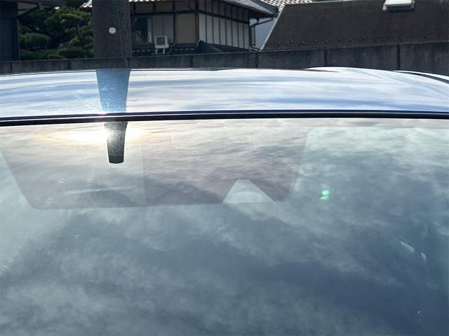 ノート Ｘ　ＤＩＧ－Ｓ　Ｖセレクション＋セーフティ　全周囲カメラ　ナビ　ＴＶ　クリアランスソナー　レーンアシスト　衝突被害軽減システム　オートライト　スマートキー　アイドリングストップ　電動格納ミラー　ＣＶＴ　盗難防止システム　衝突安全ボディ　ＡＢＳ（7枚目）