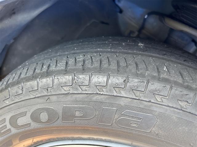 ノート Ｘ　ＤＩＧ－Ｓ　Ｖセレクション＋セーフティ　全周囲カメラ　ナビ　ＴＶ　クリアランスソナー　レーンアシスト　衝突被害軽減システム　オートライト　スマートキー　アイドリングストップ　電動格納ミラー　ＣＶＴ　盗難防止システム　衝突安全ボディ　ＡＢＳ（9枚目）