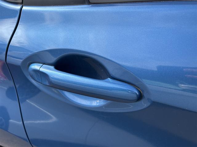 ノート Ｘ　ＤＩＧ－Ｓ　Ｖセレクション＋セーフティ　全周囲カメラ　ナビ　ＴＶ　クリアランスソナー　レーンアシスト　衝突被害軽減システム　オートライト　スマートキー　アイドリングストップ　電動格納ミラー　ＣＶＴ　盗難防止システム　衝突安全ボディ　ＡＢＳ（14枚目）